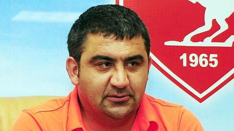 Samsunspor Ümit Özatla devam kararı aldı