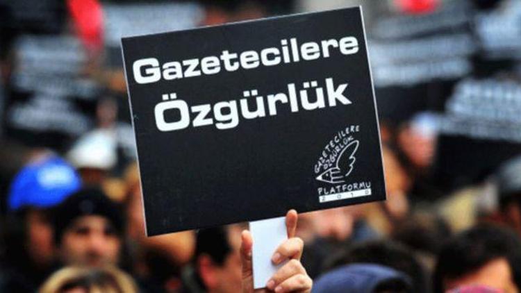 PENden Türkiyeye internet eleştirisi