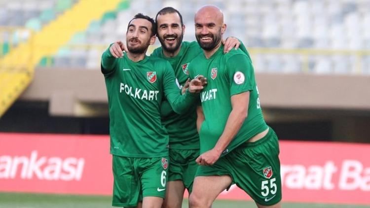 Karşıyaka: 2 - Kastamonuspor 1966: 1