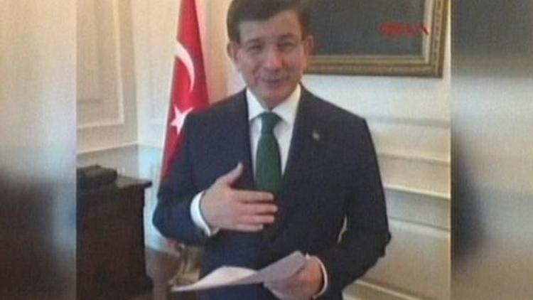 Başbakan Davutoğlu Facebooktan yaptığı canlı yayında konuştu