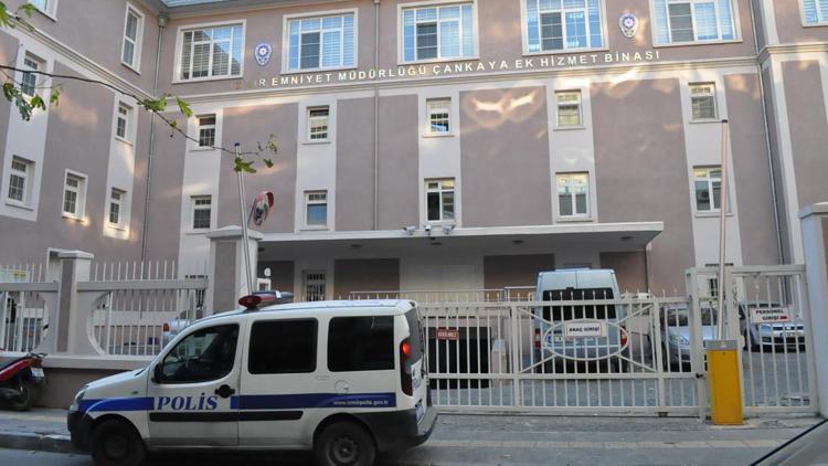İzmir’deki ’paralel’ operasyonunda Peynirci ile avukat Mehmet karışmış