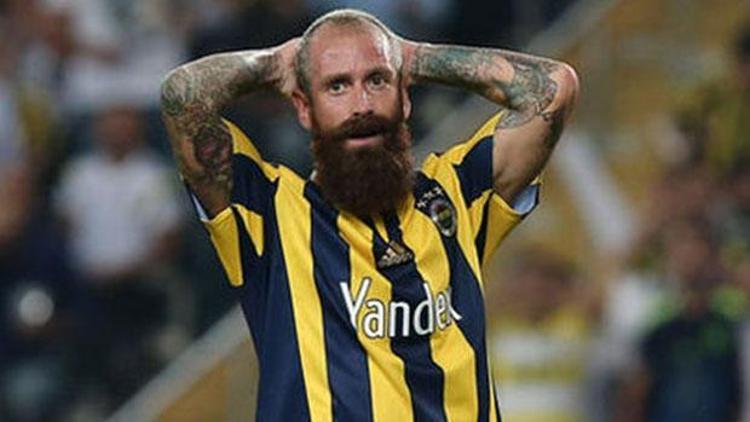 Raul Meireles 4 ay daha yok