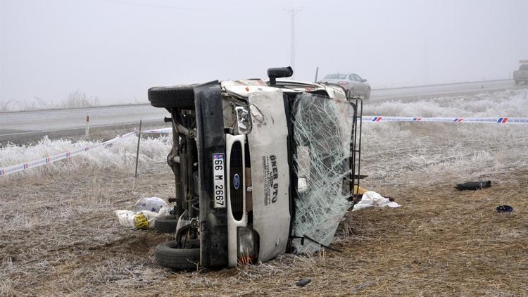 Yozgatta minibüs devrildi: 1 ölü, 9 yaralı