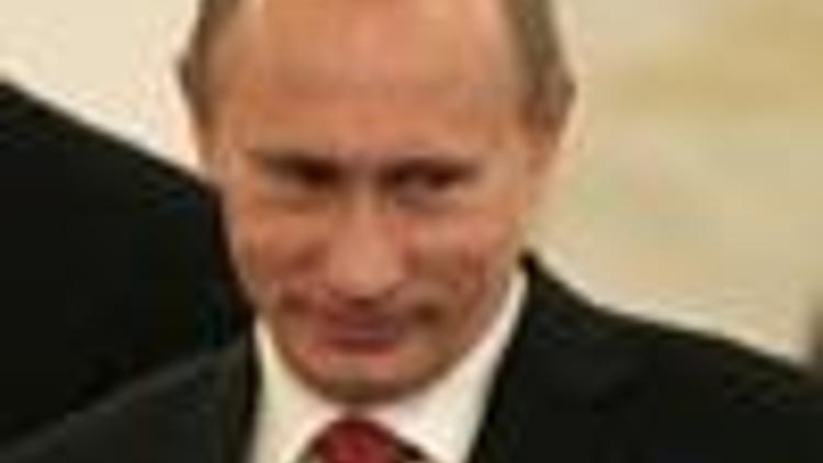 Russian MPs may allow Putin return
