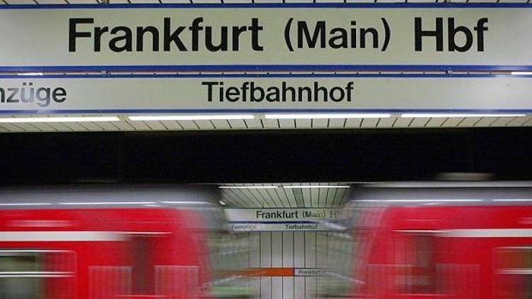 Frankfurt Tren Garı yenileniyor