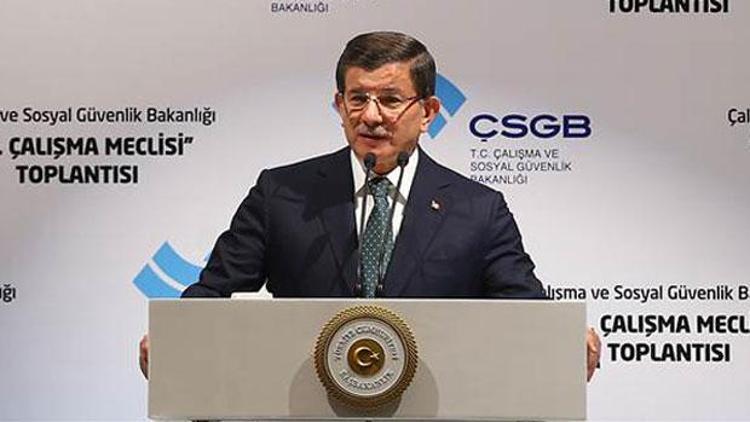 Davutoğlu: Dünyadaki her bir insan için Türkiyede fidan dikilecek