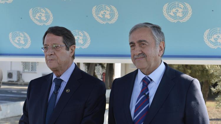 Kıbrıs’ta liderlerden ortak yılbaşı mesajı