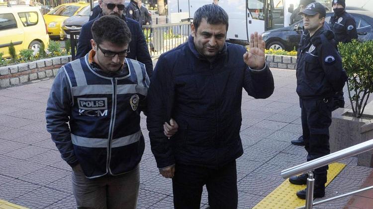 Eski Rektör Sedat Laçiner gözaltında
