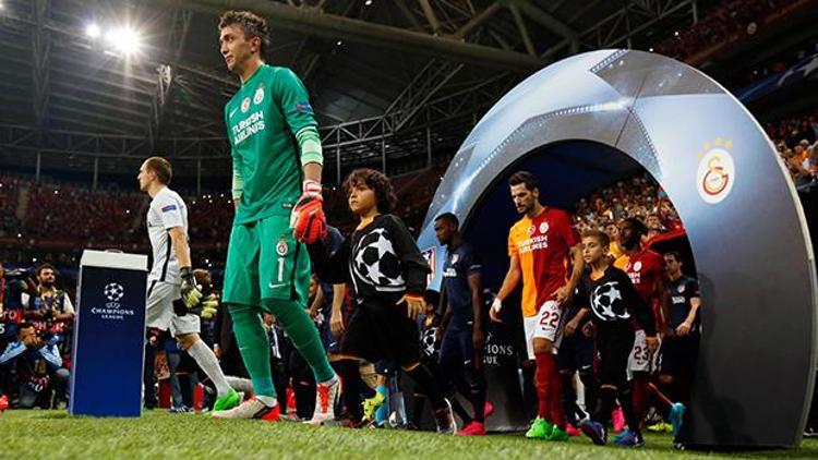 Muslera için sürpriz açıklama