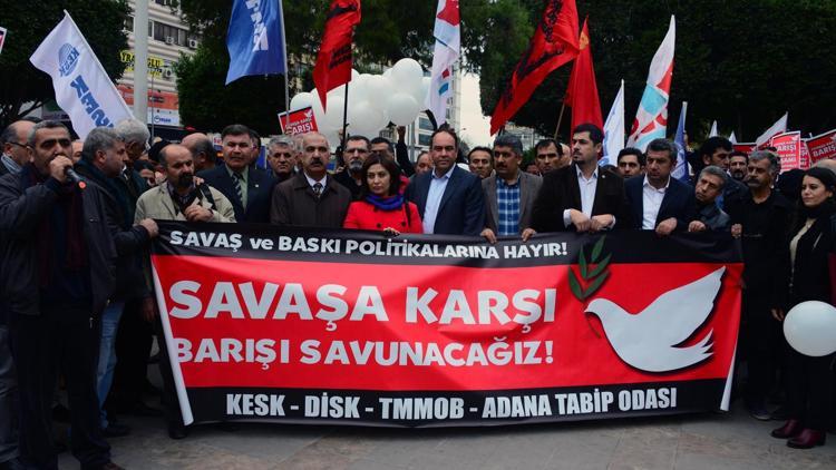 Adanada yürüyüş yasağı