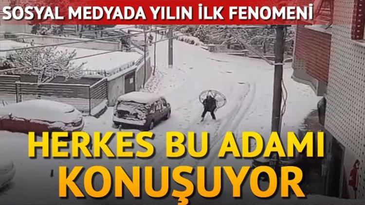 Sırtında pervane ile kayak yaptı