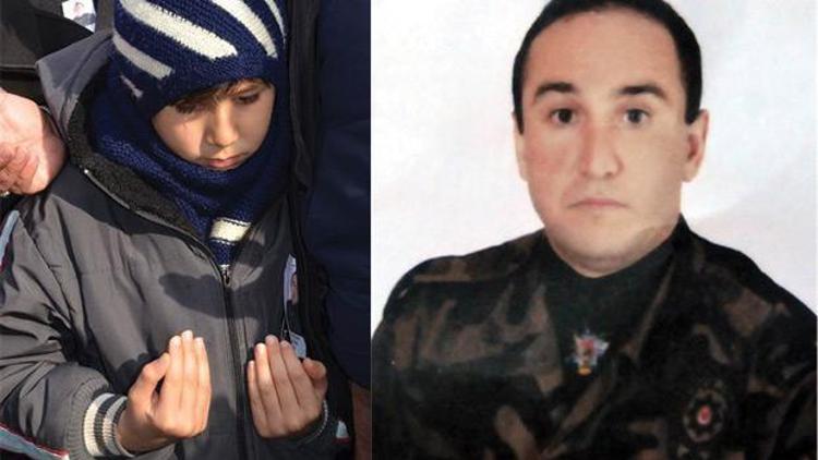 Şehit polis Erol Aktürk Manisa’dan gözyaşlarıyla uğurlandı