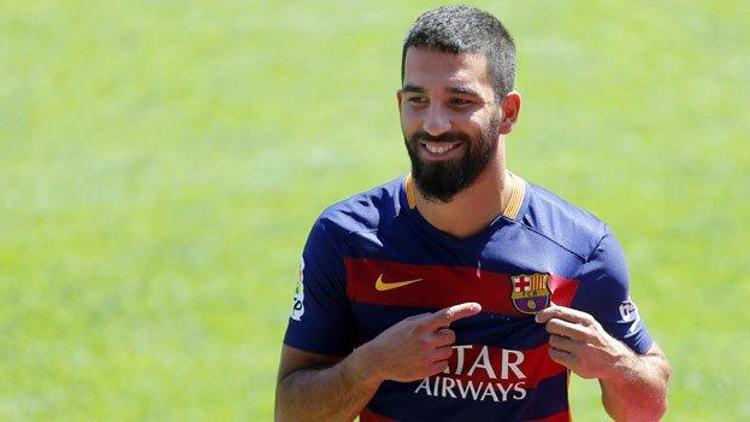 Barcelona’da Arda Turan 18 kişilik kadroya alındı