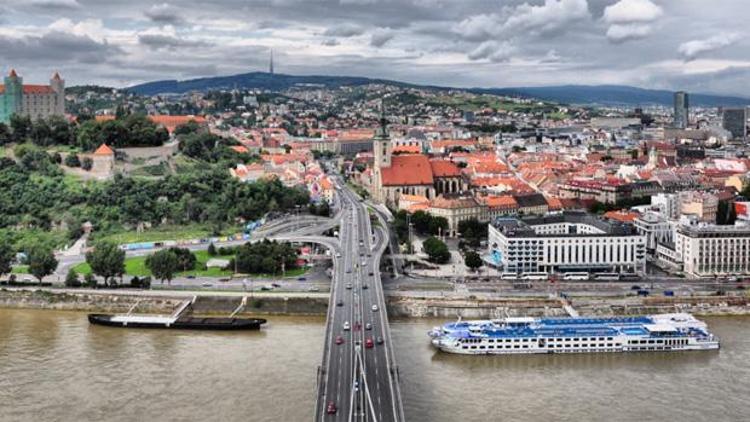 Slovakya, Almanya’daki taciz olayları nedeniyle Müslüman sığınmacı kabul etmeyecek