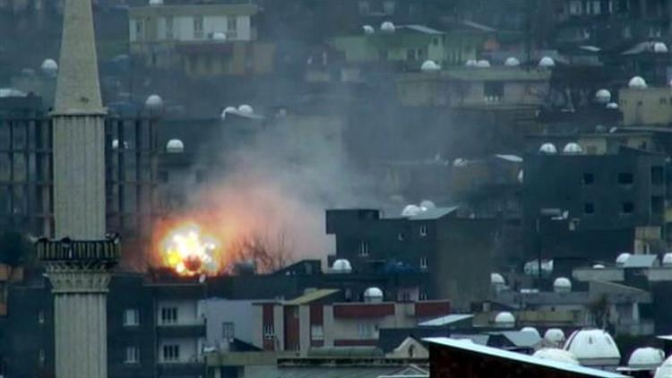 Operasyonların sürdüğü Cizre’de 2 kardeş yaşamını yitirdi