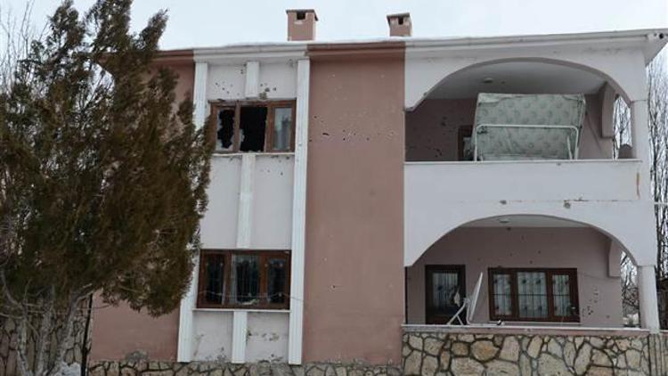 PKK’lıların kiraladığı evde çok sayıda silah ve mühimmat bulundu