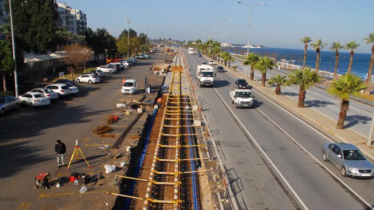 Tramvay Göztepeye ulaştı