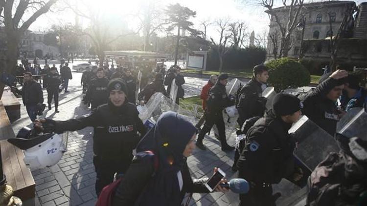 İstanbul Valiliği: Sultanahmette 10 ölü, 15 yaralı var