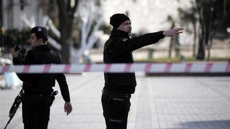 Sultanahmetteki canlı bomba saldırısı Türkiyeyi şoke etti