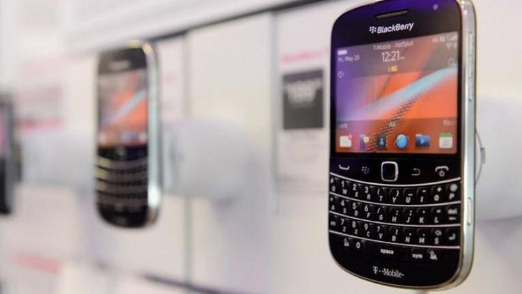 BlackBerrynin de şifresini kırdılar