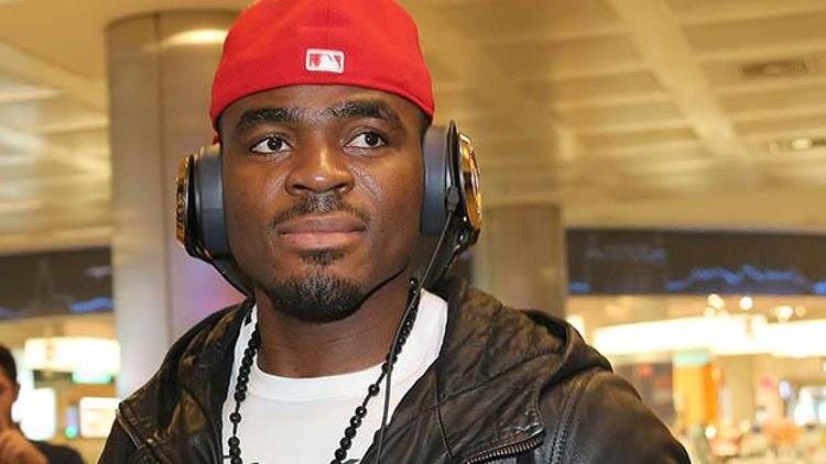 Fenerbahçeden Emenike açıklaması