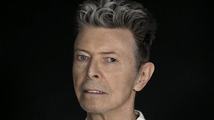 David Bowie gizlice yakıldı