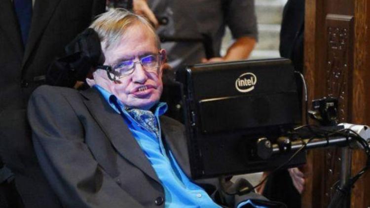 Stephen Hawking: Kendi eseri olan tehlikeler insanlığı tehdit ediyor