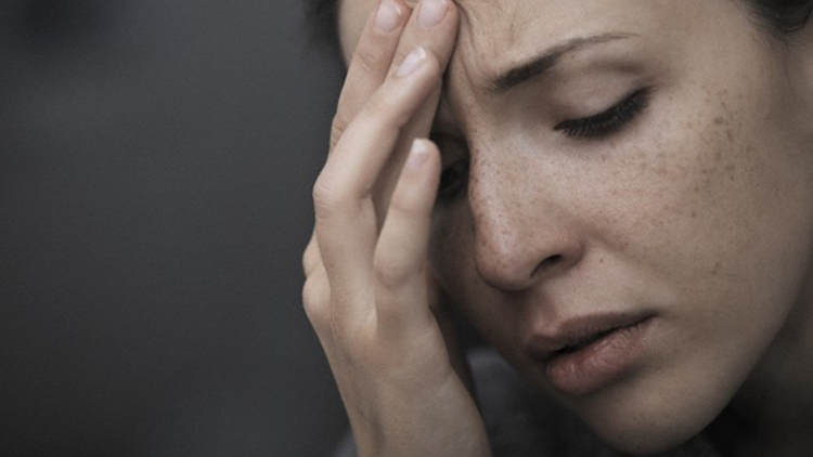 Baş ağrısı belirtileri nelerdir 