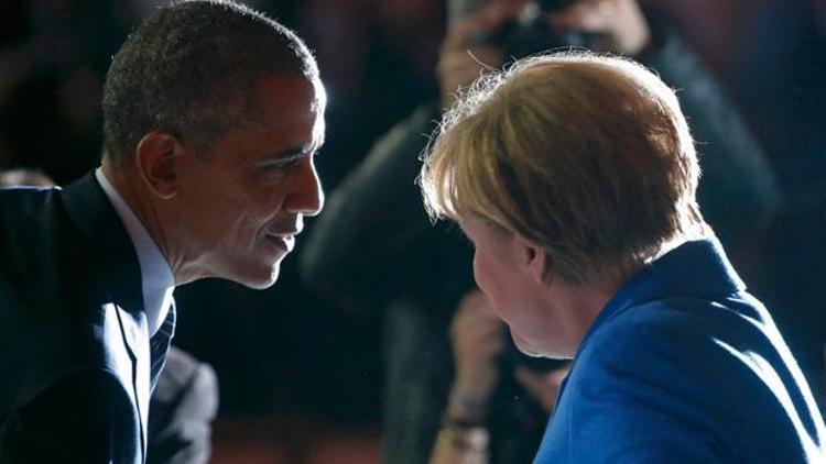 Obama Merkel ile telefonda görüştü