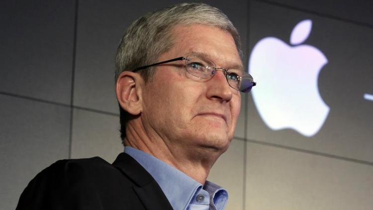 Apple CEOsu Brükselde vergi lobisi yaptı