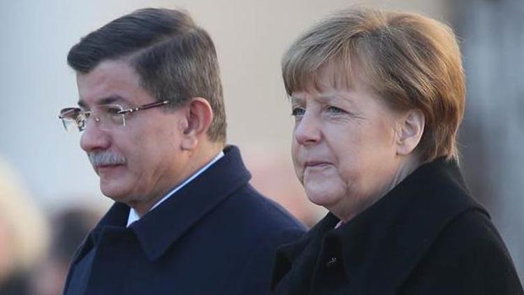 Başbakan Davutoğlu Almanyada
