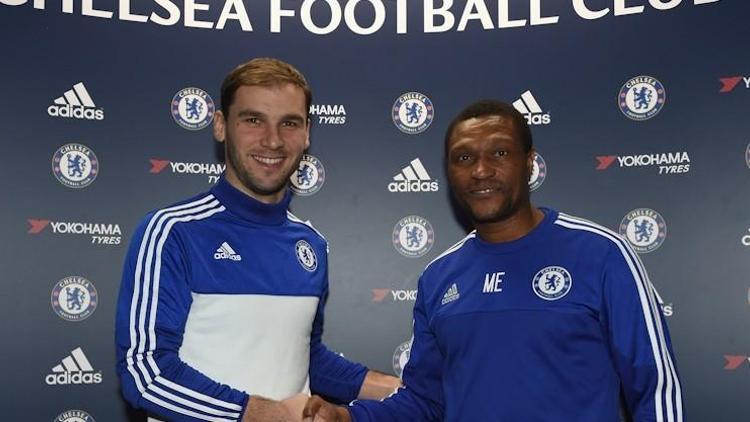 Ivanovic bir yıl daha Chelseade