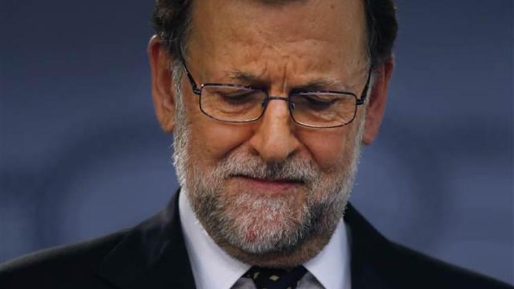 Rajoy hükümeti kurma görevini reddetti