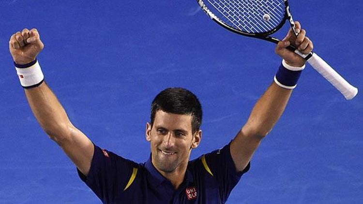 Djokovic, Federeri eleyip finale çıktı