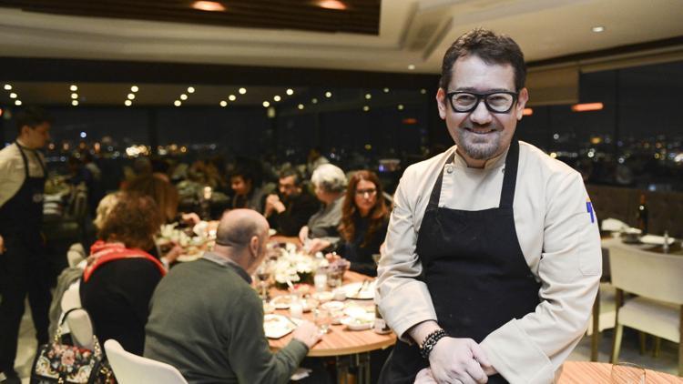 Serdar Akinanın yeni restoranı Efruz: Yazıişlerinden şefin masasına