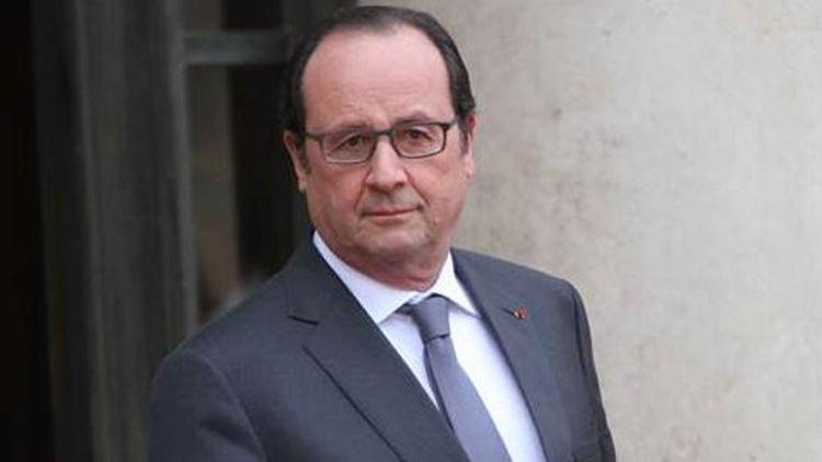 Hollande, Ermenilere yeni yasa sözü verdi
