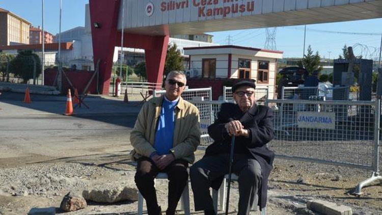 Umut Nöbetini Aydın Boysan ve Mustafa Alabora tuttu