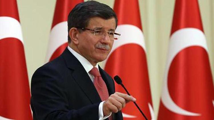 Başbakan Ahmet Davutoğlu: O sanatçıya sesleniyorum