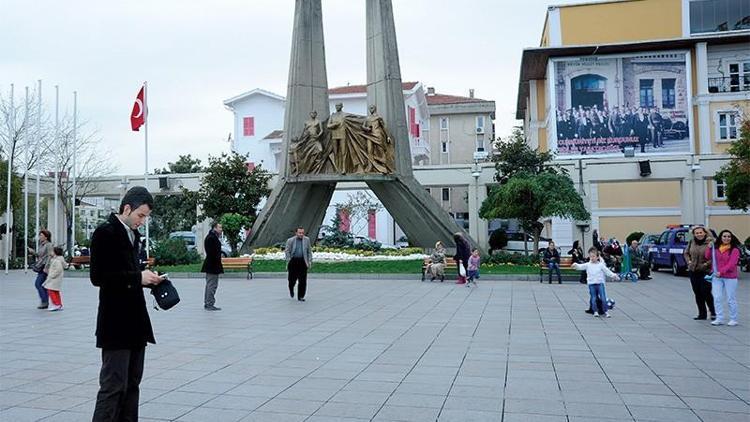 İstanbul Valiliği miting alanlarını açıkladı