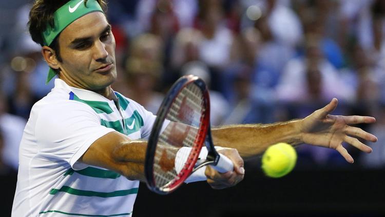 Federer kortlardan bir ay uzak