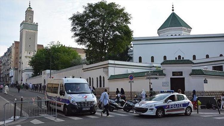 Fransaya Müslümanları taciz etmeyi durdur çağrısı
