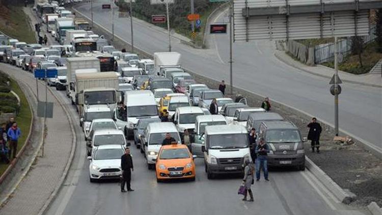 Gaziosmanpaşa ve Sultanbeylide korkutan patlamalar