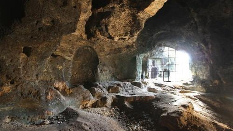 Yarımburgaz Mağaraları Kanal İstanbulun yolunu değiştirdi