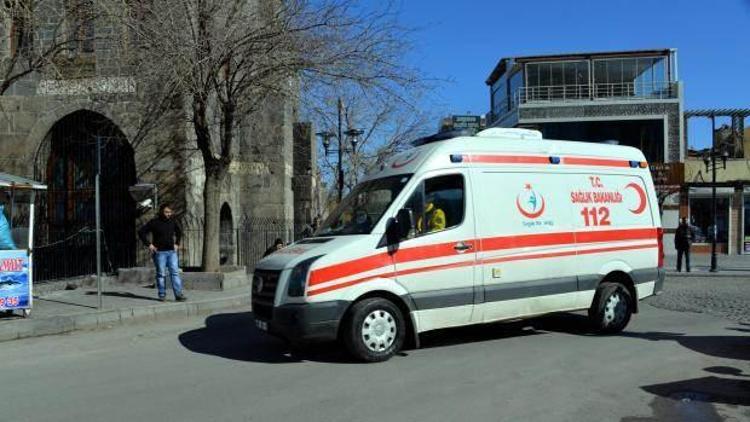Şırnak’ta memurları taşıyan araçta patlama: 2 memur yaşamını yitirdi, 1 memur yaralandı