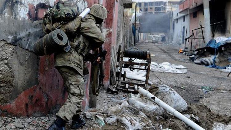 TSKdan Cizre açıklaması: 20 terörist ölü ele geçirildi