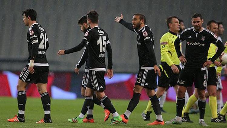 Spor yazarları Beşiktaş-Torku Konyaspor maçı için ne dedi