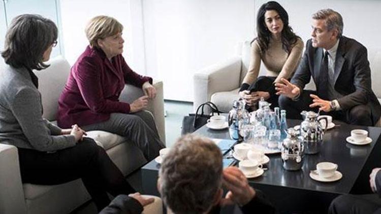 George Clooney, Almanya Başbakanı Angela Merkel ile buluştu