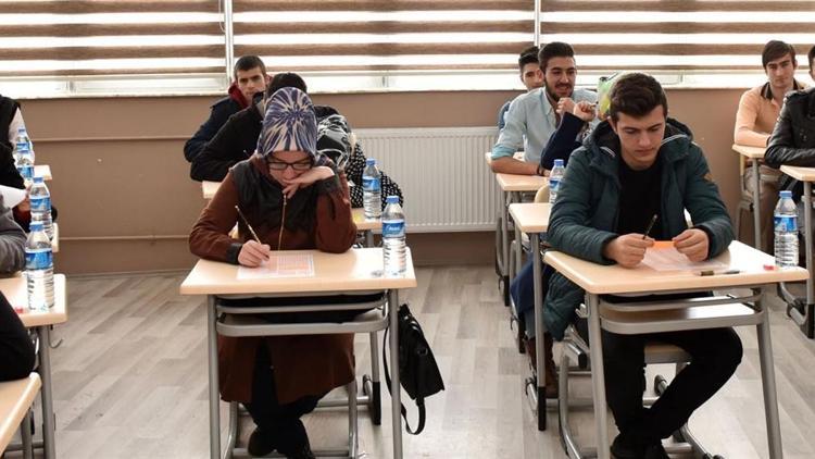 Erzurum’da YGS deneme sınavı yapıldı