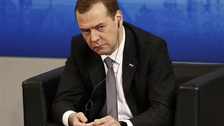 Medvedevden yaptırımlarla ilgili yeni açıklama