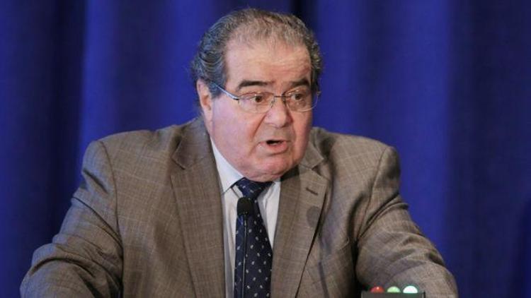 Scalia hayatını kaybetti